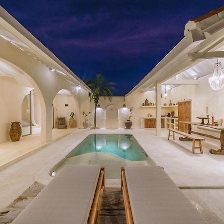 Villa Stella: 2Br Vibrant Mediterranean Oasis Canggu (Bali) Exterior photo